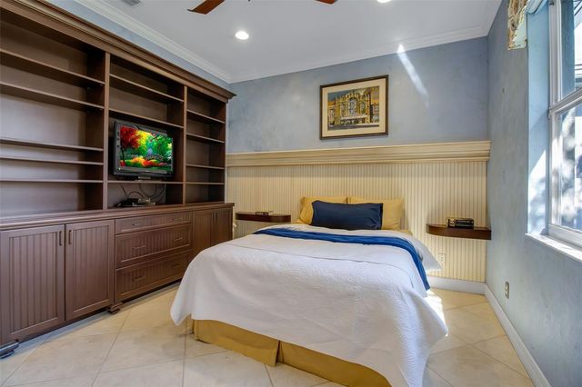 8116 LONE TREE GLEN, Lakewood Ranch, FL 34202