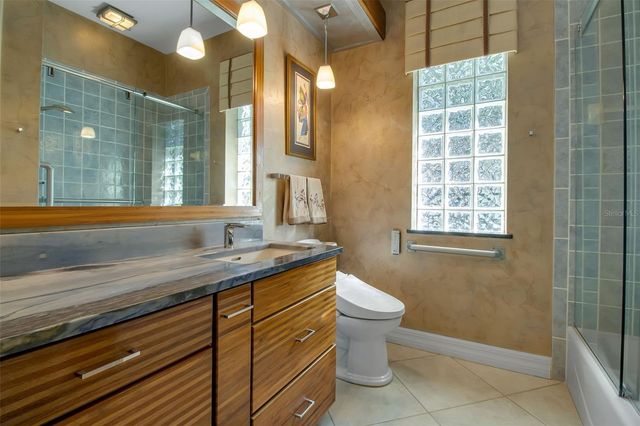 8116 LONE TREE GLEN, Lakewood Ranch, FL 34202