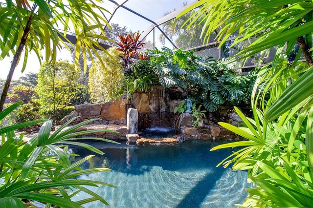 8116 LONE TREE GLEN, Lakewood Ranch, FL 34202