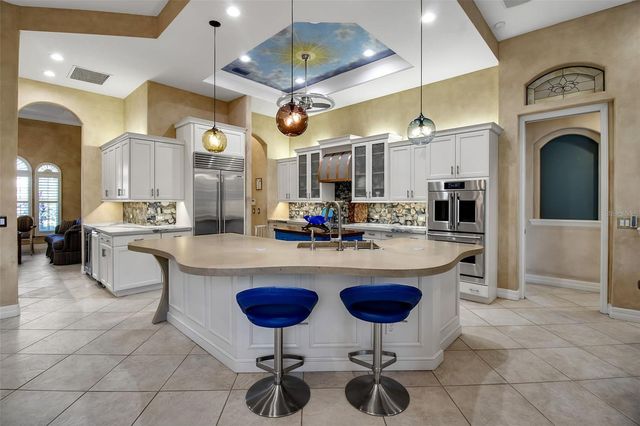 8116 LONE TREE GLEN, Lakewood Ranch, FL 34202