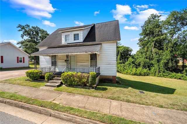 425 Pennsylvania Avenue, Greer, SC 29650