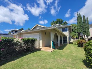 2312 Seaview Avenue, Honolulu, HI 96822