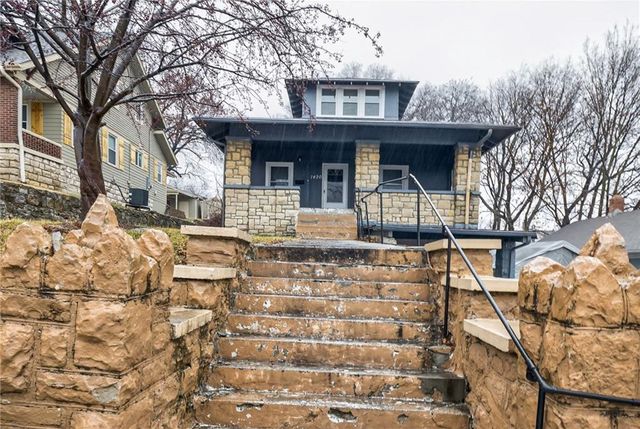 1420 S 33rd Street, Kansas City, KS 66106