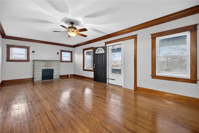 1420 S 33rd Street, Kansas City, KS 66106