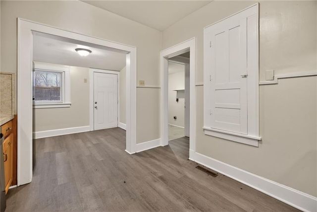 1420 S 33rd Street, Kansas City, KS 66106