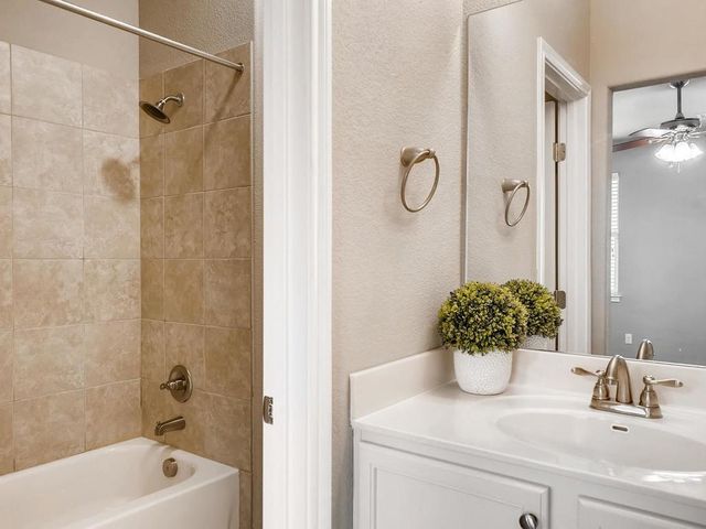 928 Purple Moor PASS, Leander, TX 78641