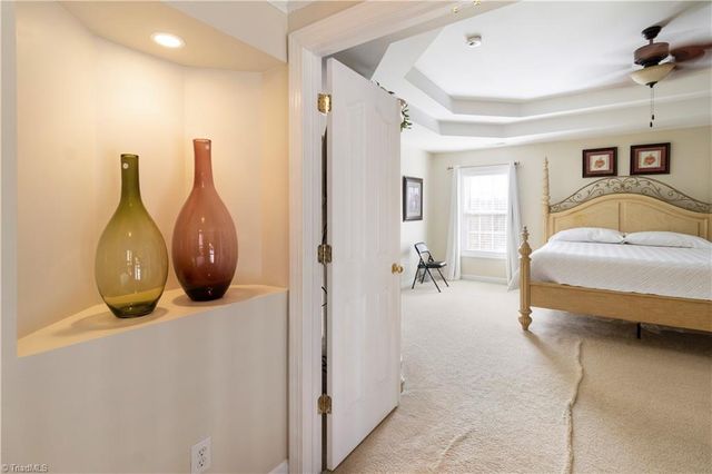 108 Olde Salem Drive, Jamestown, NC 27282