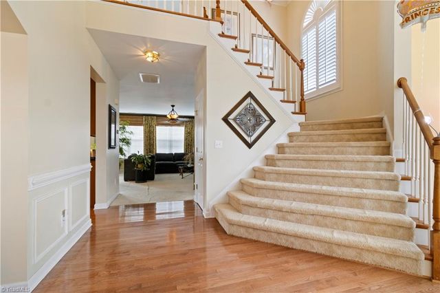 108 Olde Salem Drive, Jamestown, NC 27282