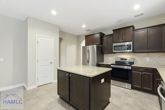 67 Sapwood Way, Hinesville, GA 31313