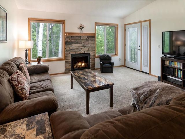 13877 Ventura Place, Savage, MN 55378
