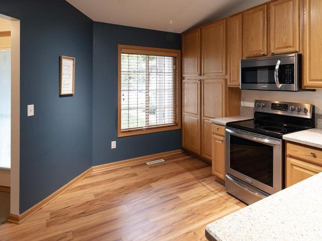 13877 Ventura Place, Savage, MN 55378