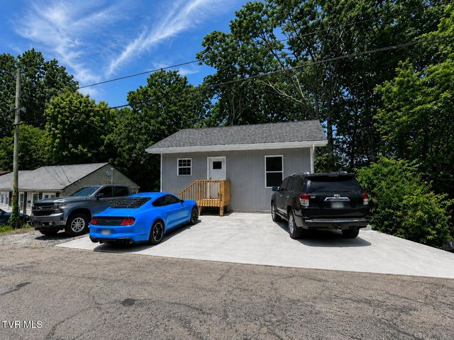 2984 Ashley Street, Kingsport, TN 37664
