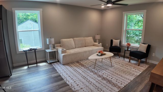 2984 Ashley Street, Kingsport, TN 37664