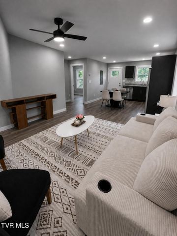 2984 Ashley Street, Kingsport, TN 37664