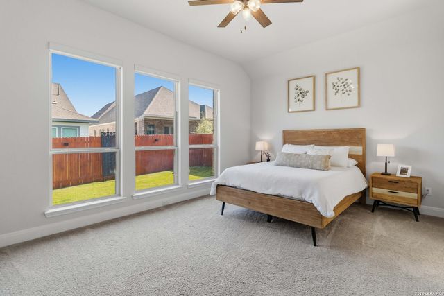 2614 SUNCADIA LN, San Antonio, TX 78245