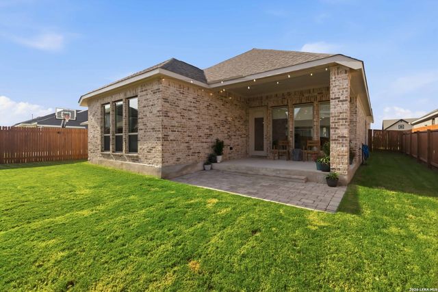 2614 SUNCADIA LN, San Antonio, TX 78245