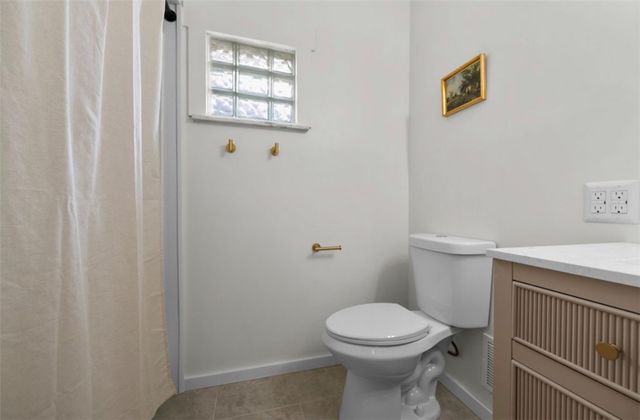 17 Desales Avenue, Lebanon, OH 45036