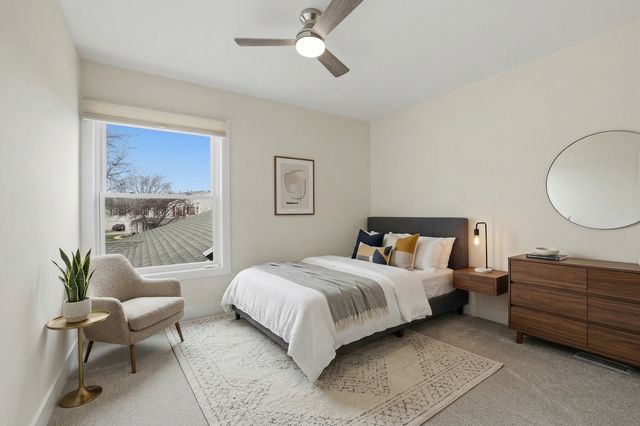 763 Wellington Avenue 763, Elk Grove Village, IL 60007