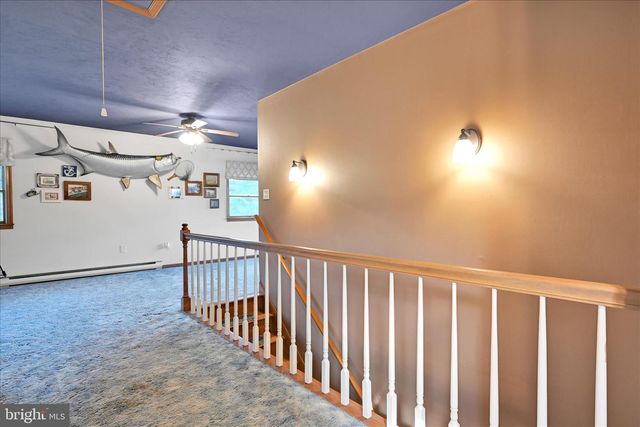 107 MOONSHINE RD, Jonestown, PA 17038