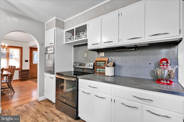 107 MOONSHINE RD, Jonestown, PA 17038