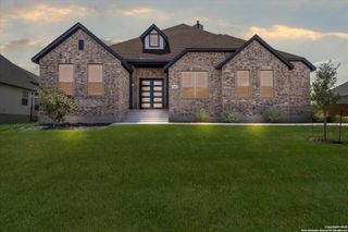 534 Englewood, Castroville, TX 78009