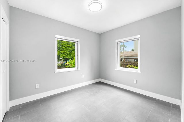 2361 NW 15th St 2361, Miami, FL 33125