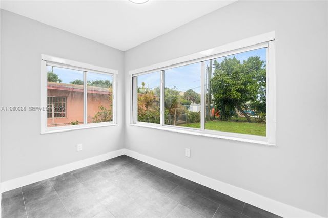 2361 NW 15th St 2361, Miami, FL 33125