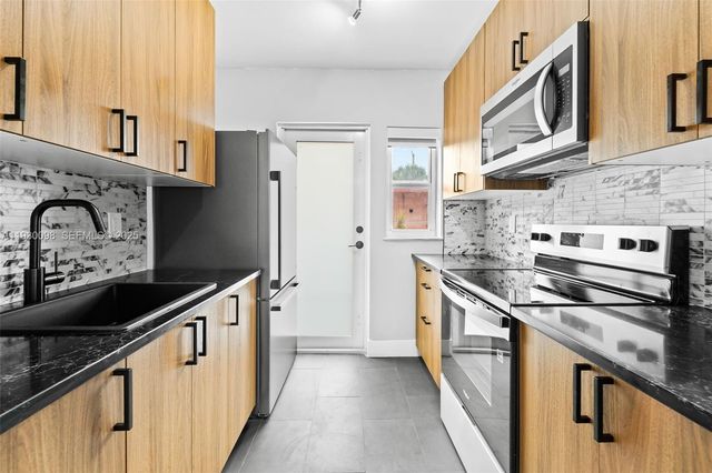 2361 NW 15th St 2361, Miami, FL 33125