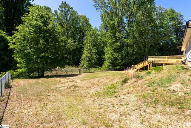 7 Stadium Drive, Greenville, SC 29609