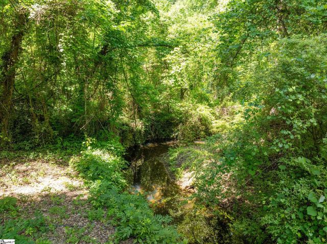7 Stadium Drive, Greenville, SC 29609