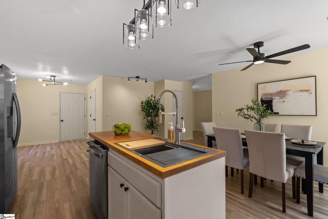7 Stadium Drive, Greenville, SC 29609