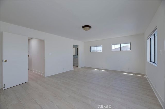 931 Manhattan Avenue, Hermosa Beach, CA 90254