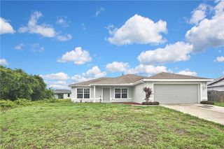 4016 35th ST SW, Lehigh Acres, FL 33976