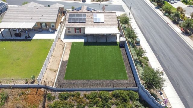 27750 Via Santa Catarina, Menifee, CA 92585