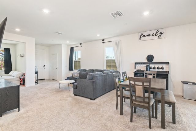27750 Via Santa Catarina, Menifee, CA 92585