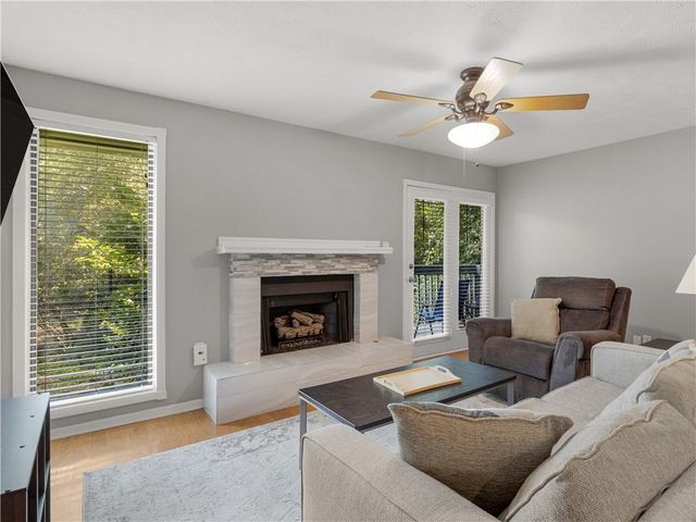 903 Tuxworth Circle, Decatur, GA 30033