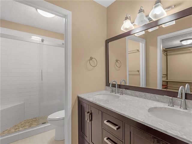 903 Tuxworth Circle, Decatur, GA 30033