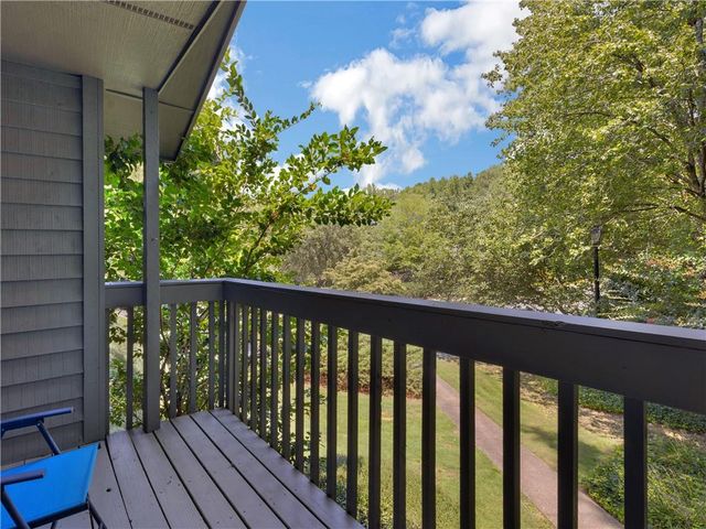 903 Tuxworth Circle, Decatur, GA 30033