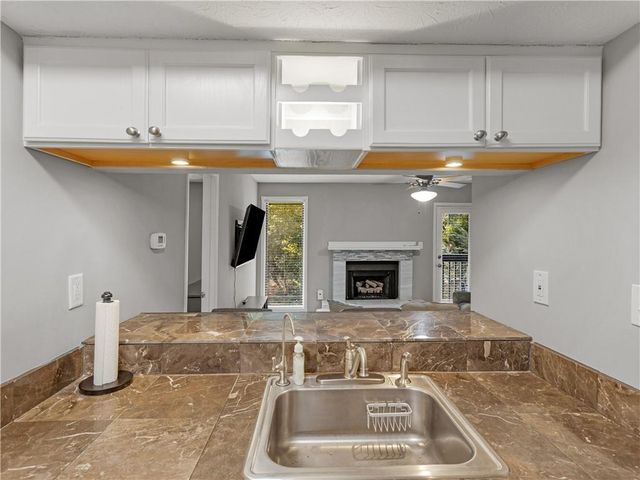 903 Tuxworth Circle, Decatur, GA 30033