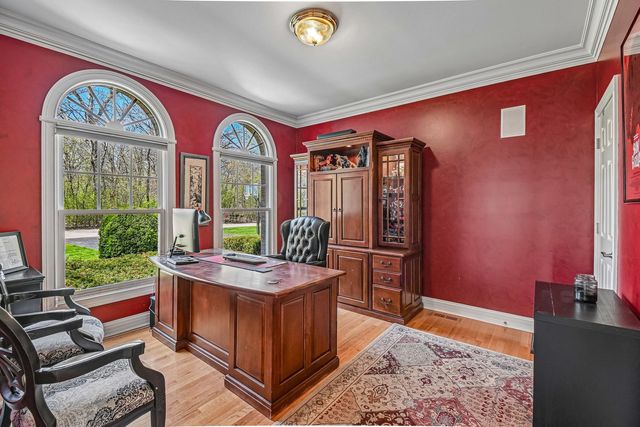 3N681 Trotter Lane, St. Charles, IL 60175