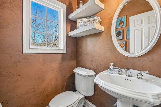 3N681 Trotter Lane, St. Charles, IL 60175