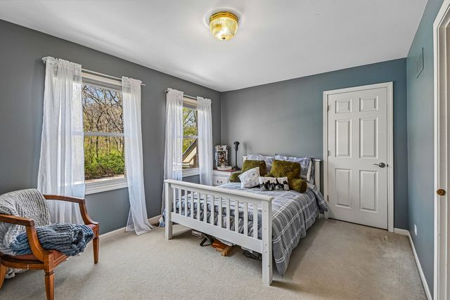 3N681 Trotter Lane, St. Charles, IL 60175