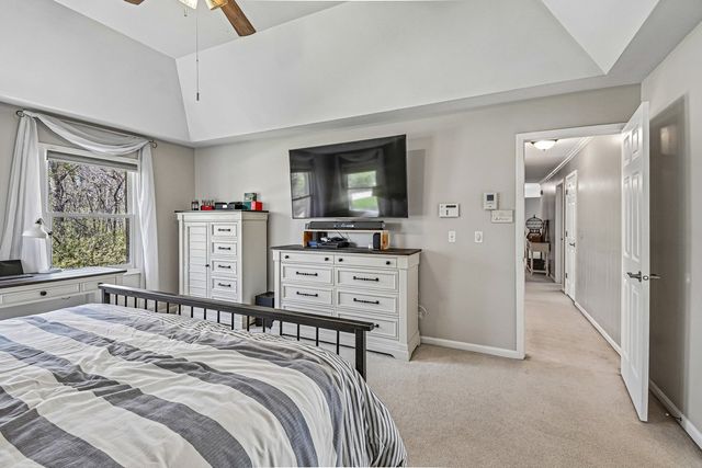 3N681 Trotter Lane, St. Charles, IL 60175