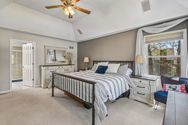 3N681 Trotter Lane, St. Charles, IL 60175