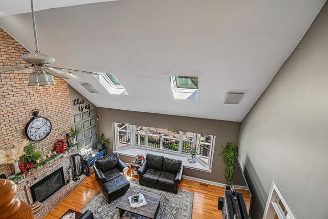 3N681 Trotter Lane, St. Charles, IL 60175