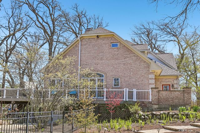 3N681 Trotter Lane, St. Charles, IL 60175