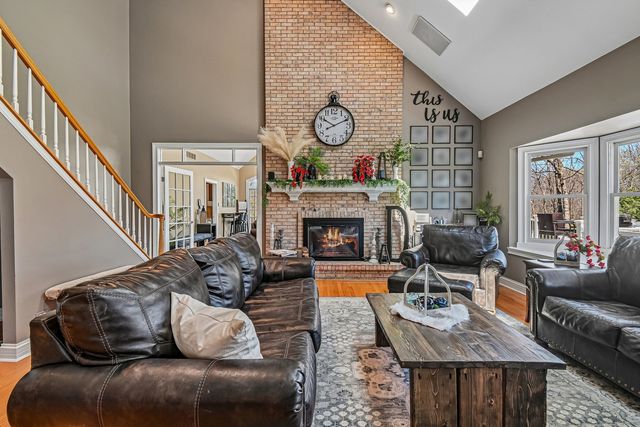 3N681 Trotter Lane, St. Charles, IL 60175