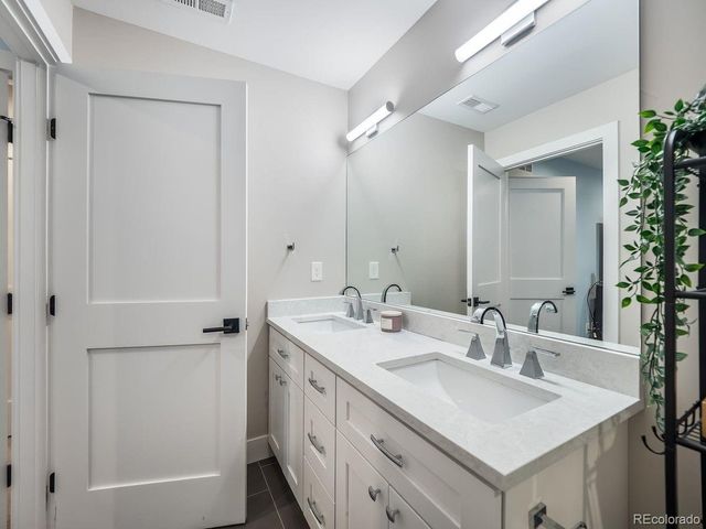 1329 Wolff St, Denver, CO 80204