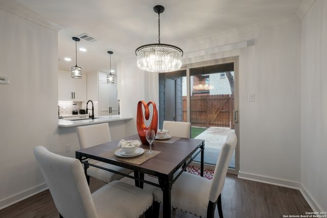 2718 Old Field Dr Apt 803, San Antonio, TX 78247
