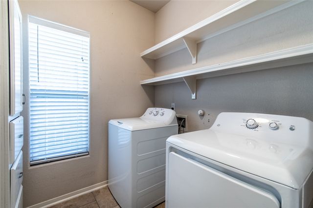 316 San Jose St, Portland, TX 78374